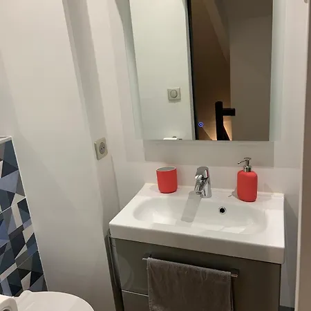 Apartment La Grande Duplex- Rue Vasselot - Calme - Standing Five